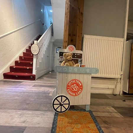 Oakwell Hotel Blackpool Eksteriør bilde